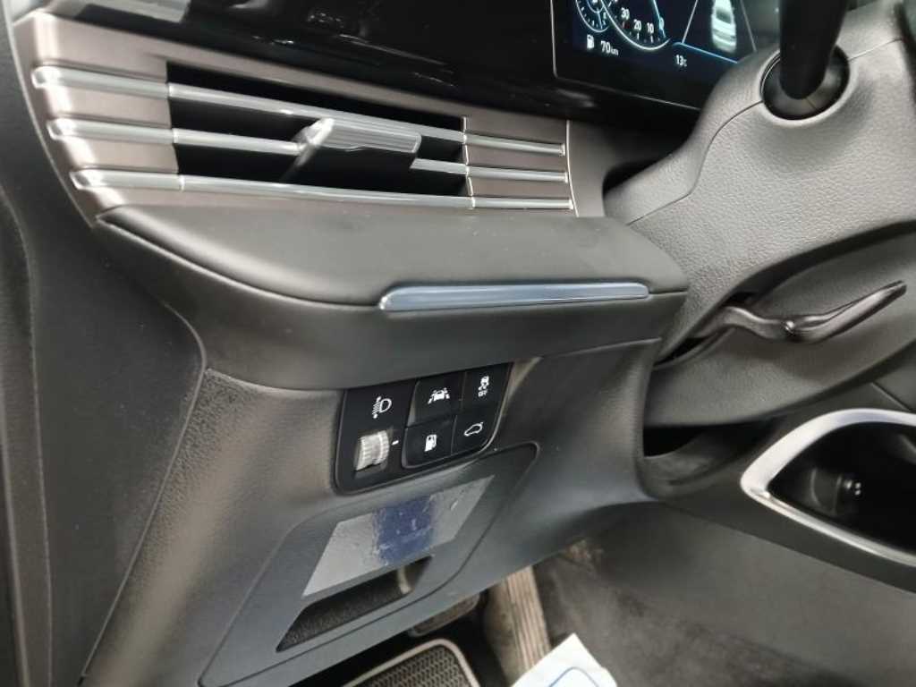 HYUNDAI Grandeur - Vista 11