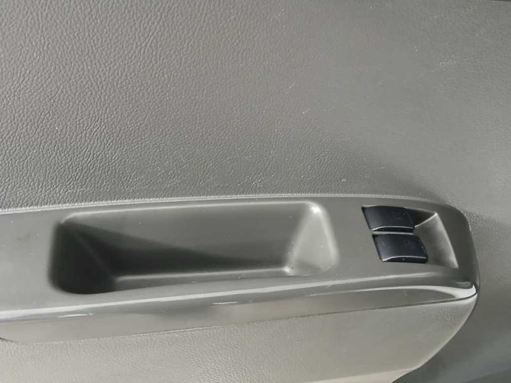 Chevrolet Spark - Vista 10