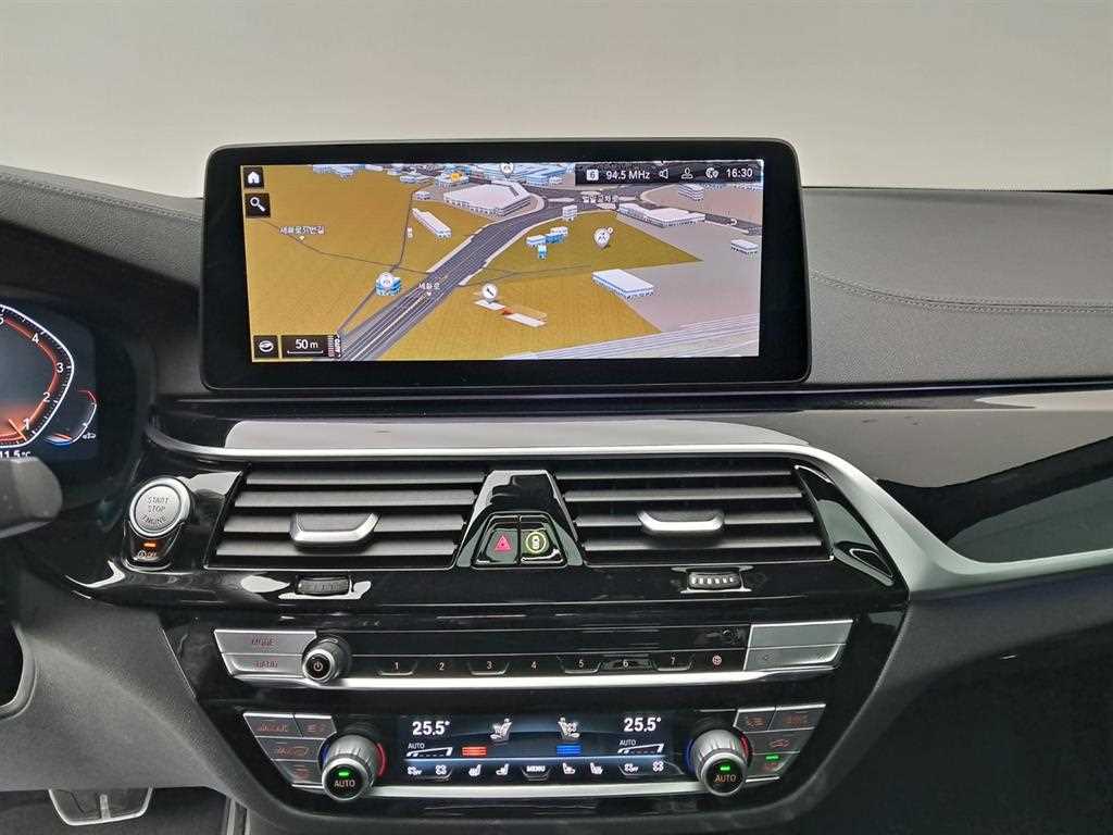 BMW 5 Series - Vista 9