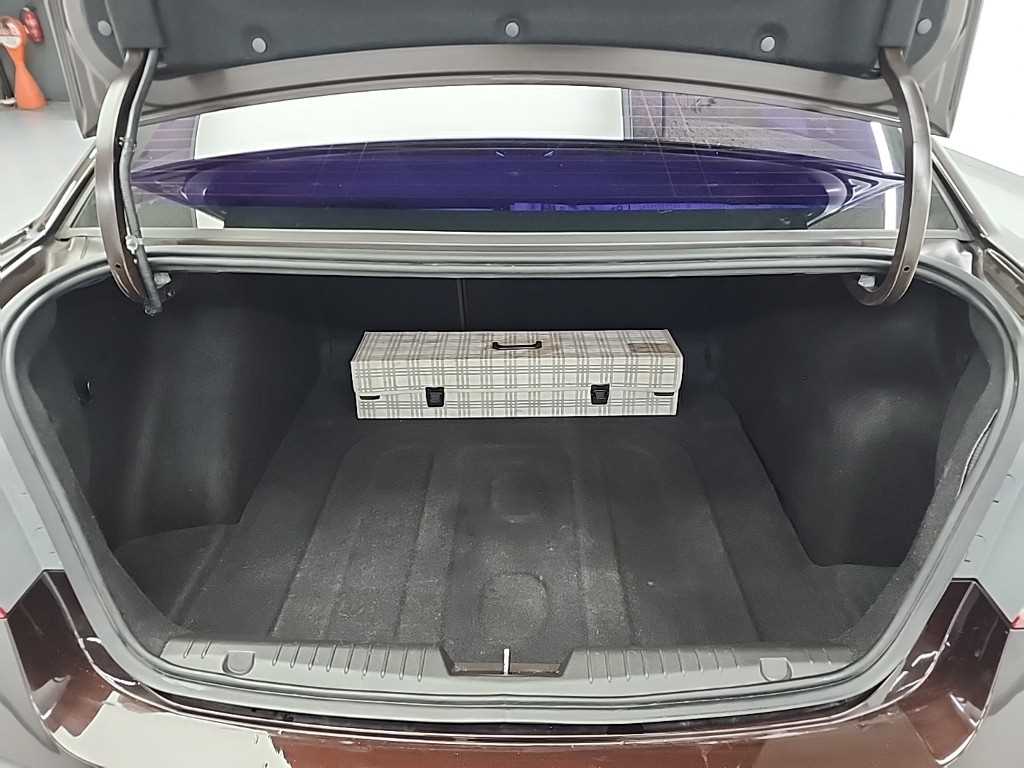 Chevrolet Cruise 2014 Negro - Importación desde Corea - HF Imports Iquique - Foto 18