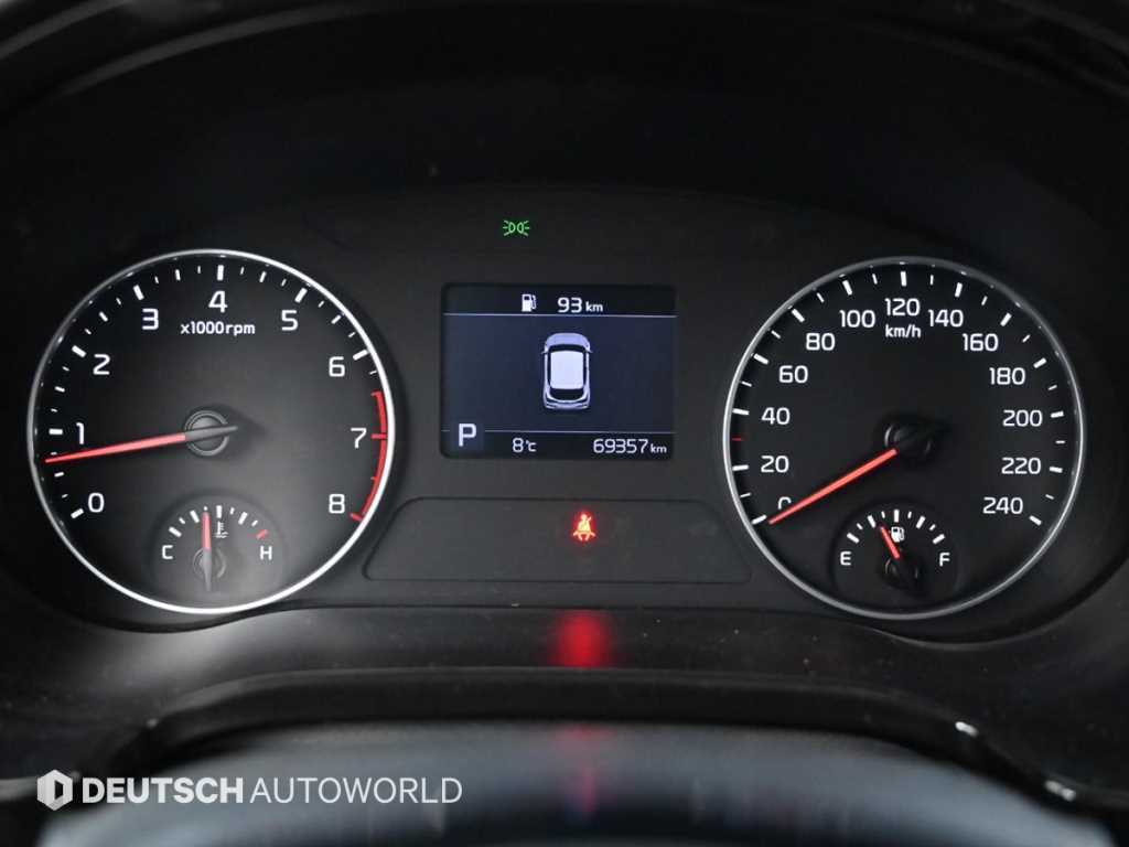 KIA Seltos - Vista 8