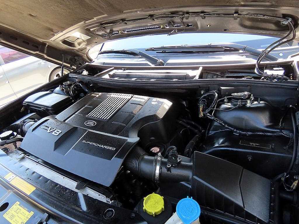 Land Rover Range Rover 2012 Negro - Importación desde Corea - HF Imports Iquique - Foto 18