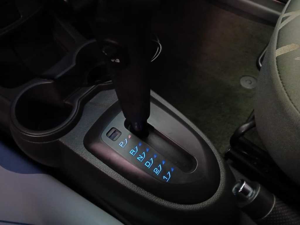 Chevrolet Spark 2014 Blanco - Importación desde Corea - HF Imports Iquique - Foto 15