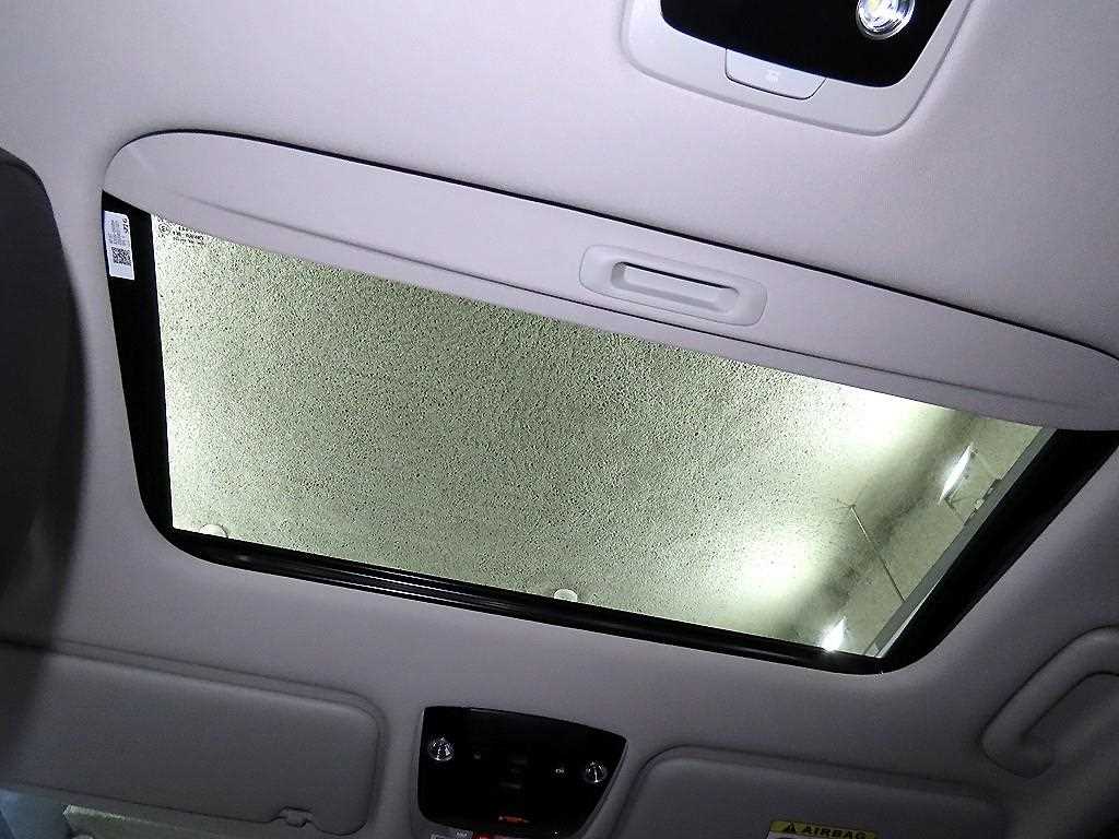 KIA Seltos 2023 Blanco - Importación desde Corea - HF Imports Iquique - Foto 16