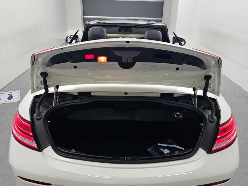 Mercedes Benz C Class 2019 Blanco - Importación desde Corea - HF Imports Iquique - Foto 18