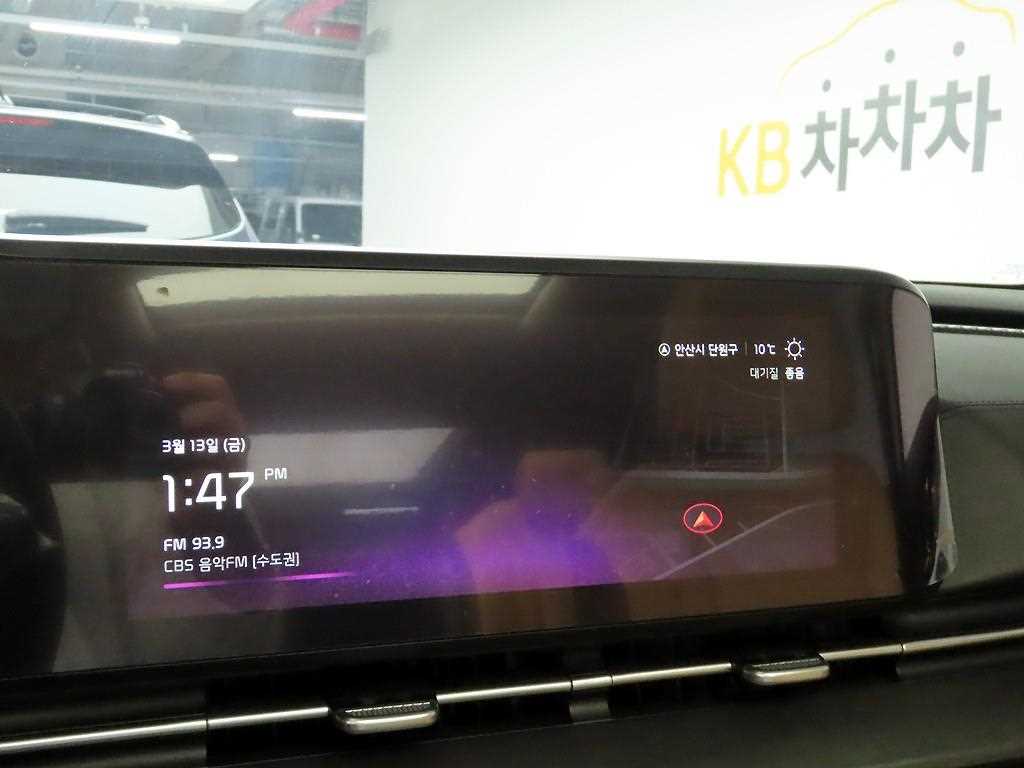 KIA Carnival - Vista 8