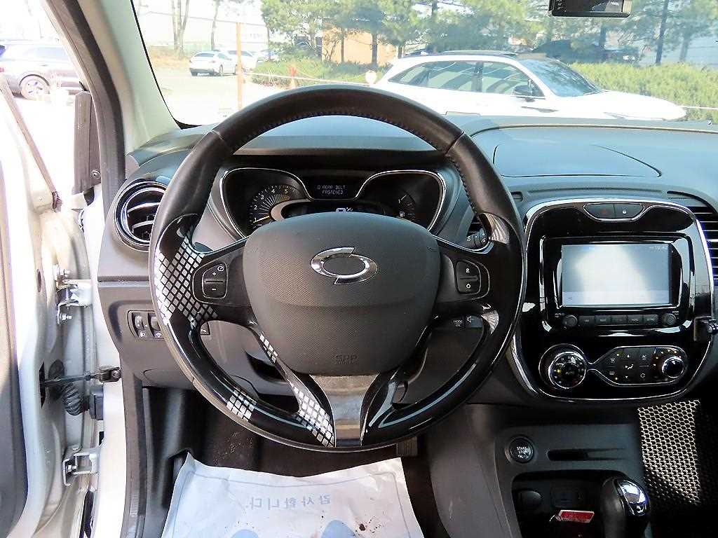 SAMSUNG QM3 - Vista 8