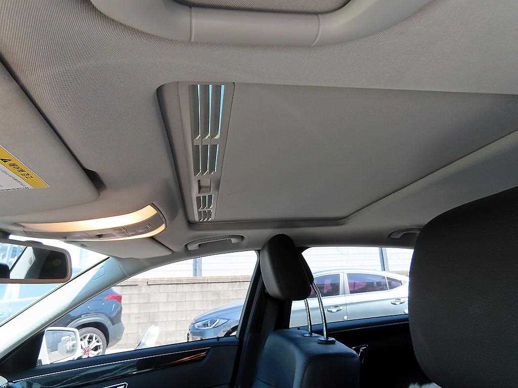 Mercedes Benz E class 2011 Blanco - Importación desde Corea - HF Imports Iquique - Foto 18