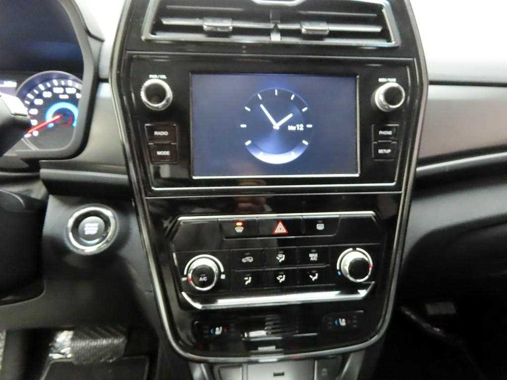 Ssangyong Tivoli - Vista 9