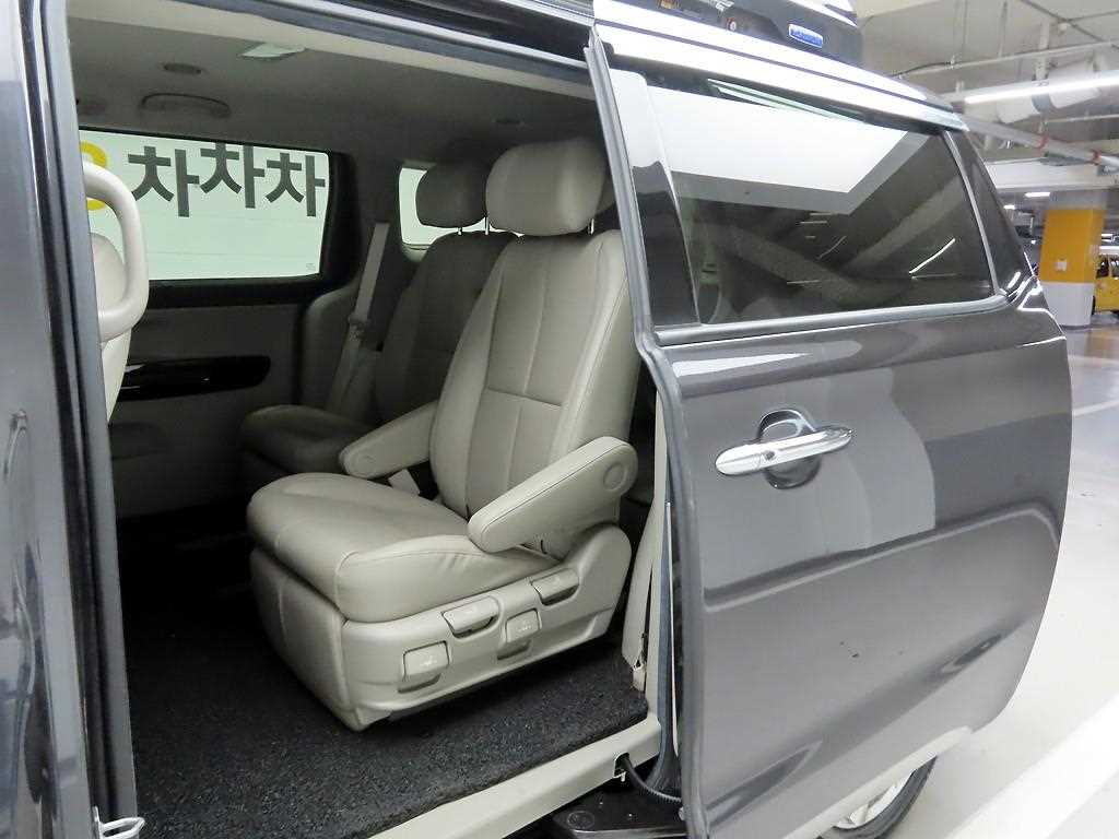 KIA Carnival 2020 Gris - Importación desde Corea - HF Imports Iquique - Foto 14
