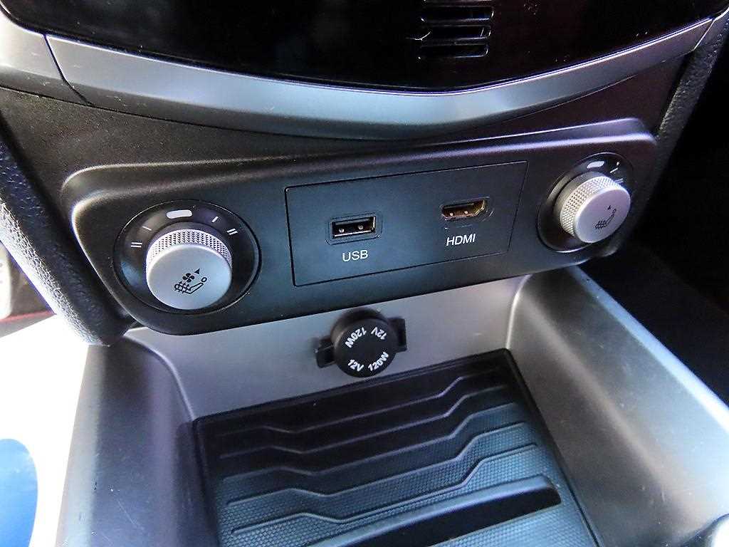 Ssangyong Tivoli 2016 Blanco - Importación desde Corea - HF Imports Iquique - Foto 13