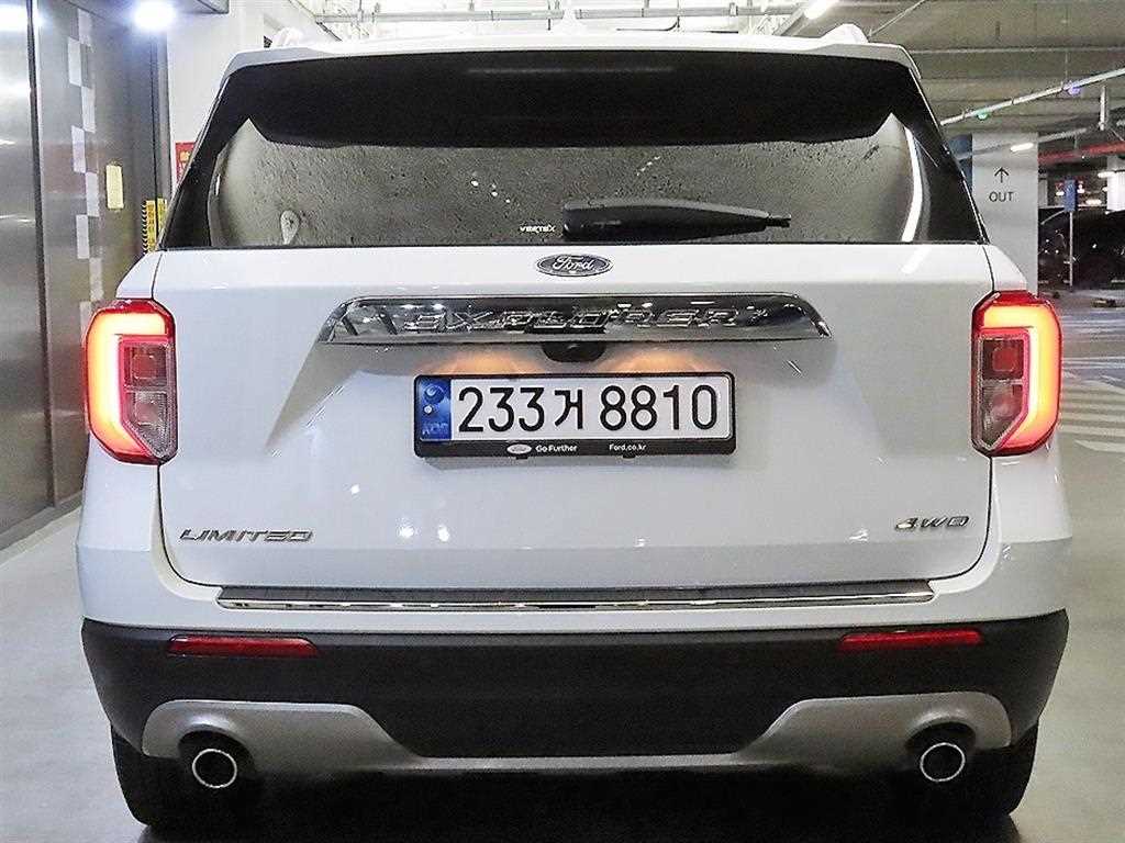 Ford Explorer - Vista 5