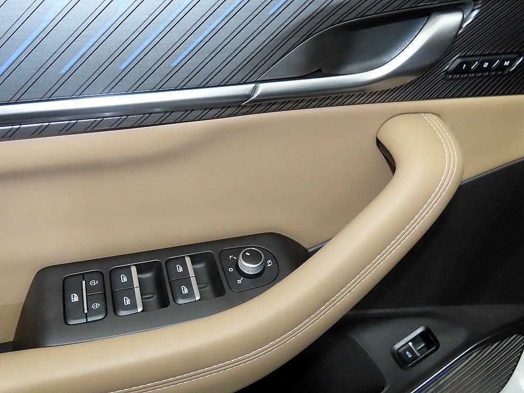 SAMSUNG Grand Koleos 2025 Blanco - Importación desde Corea - HF Imports Iquique - Foto 13