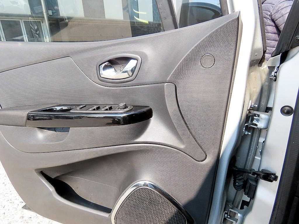 SAMSUNG QM3 - Vista 11