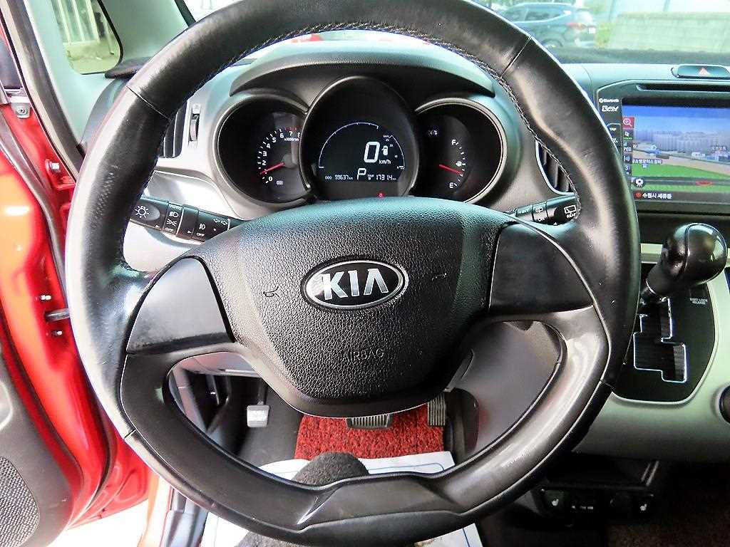 KIA Ray - Vista 8