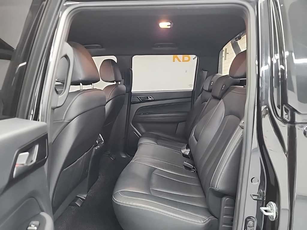 Ssangyong Rexton - Vista 12