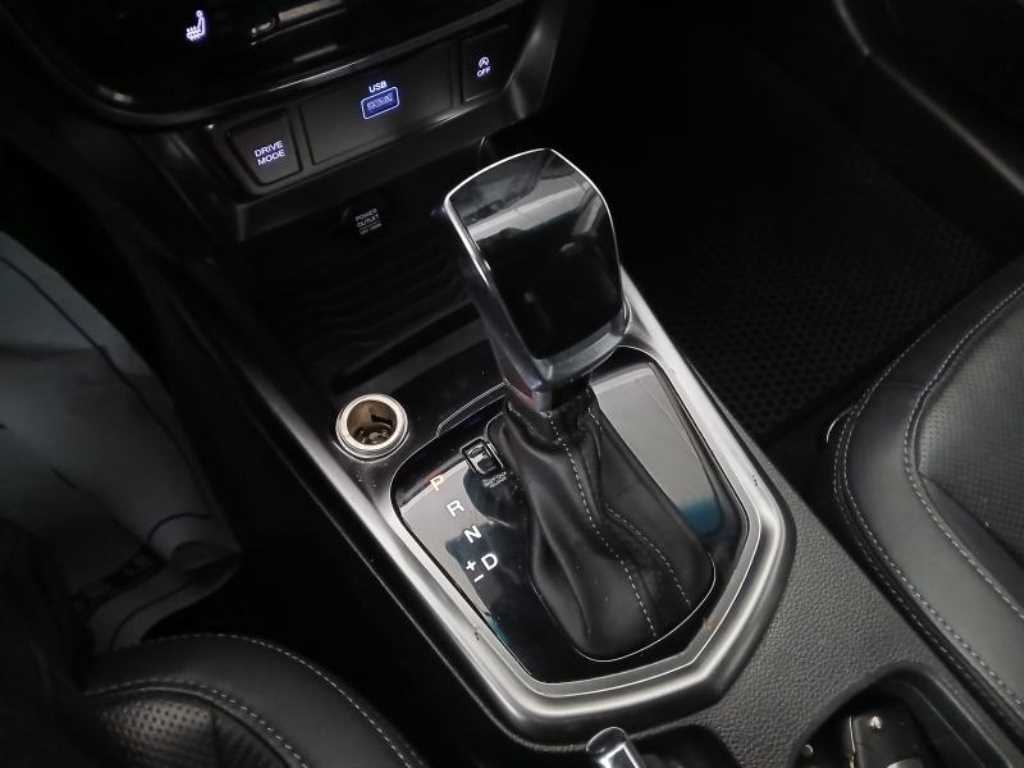 Ssangyong Tivoli 2022 Blanco - Importación desde Corea - HF Imports Iquique - Foto 16