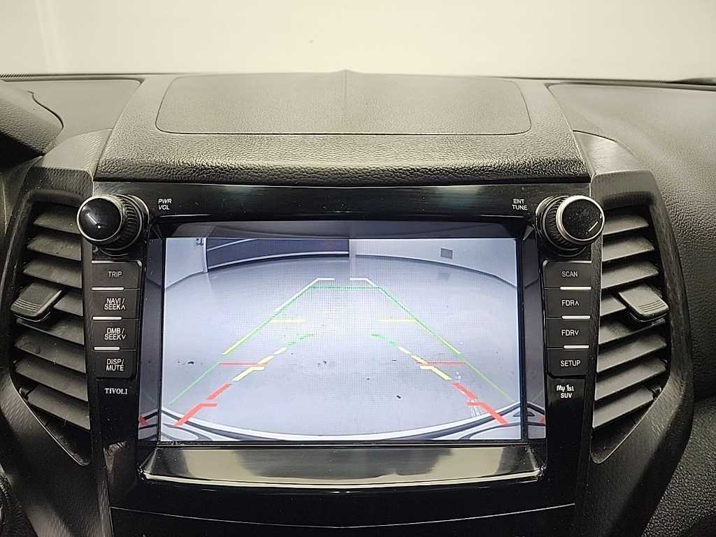 Ssangyong Tivoli 2016 Blanco - Importación desde Corea - HF Imports Iquique - Foto 15