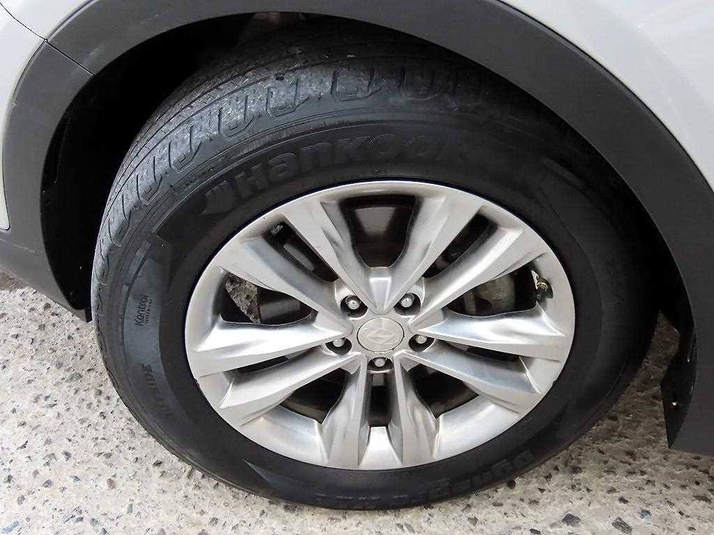 HYUNDAI Santa Fe 2016 Plateado - Importación desde Corea - HF Imports Iquique - Foto 18