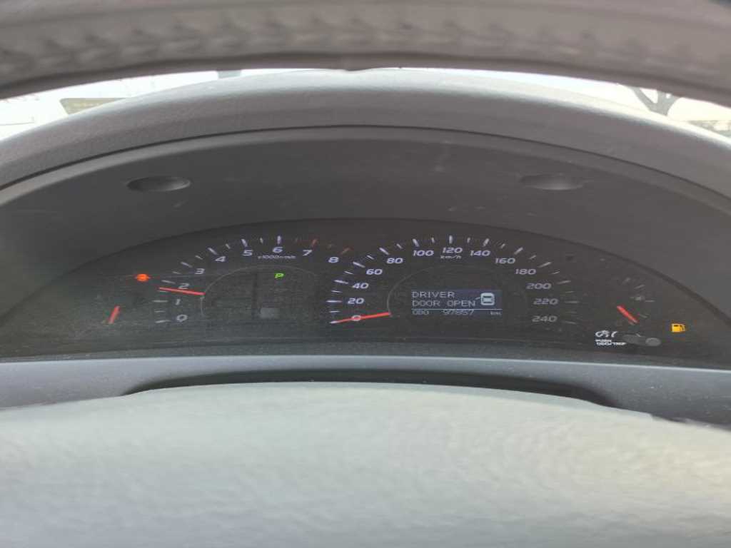 Toyota Camry - Vista 4