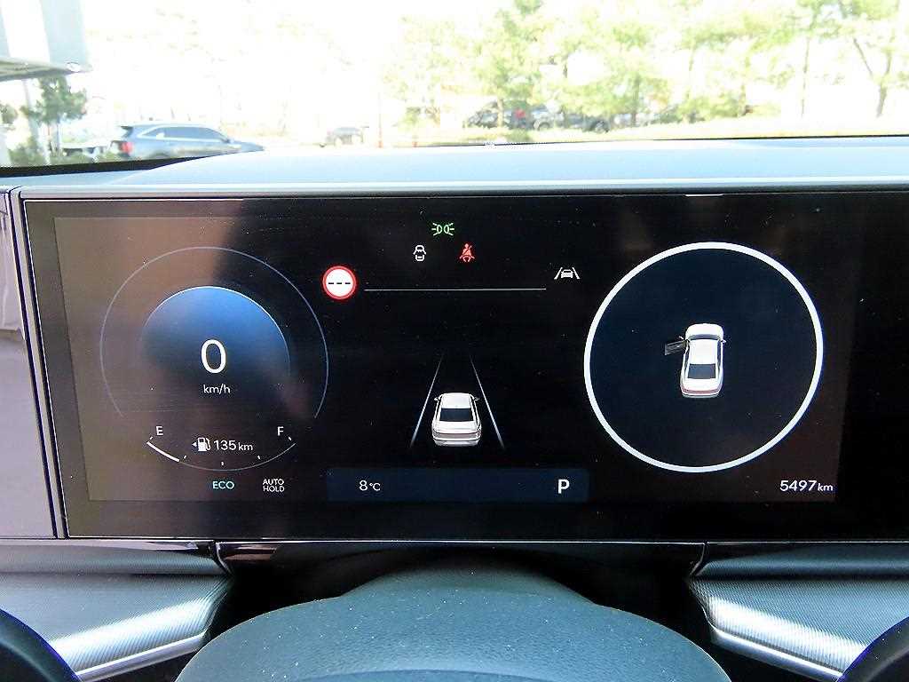 HYUNDAI Grandeur - Vista 9