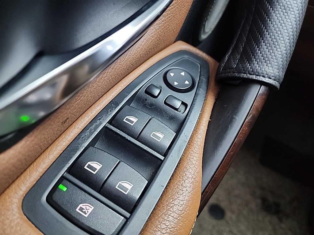 BMW 3 series 2012 Blanco - Importación desde Corea - HF Imports Iquique - Foto 16