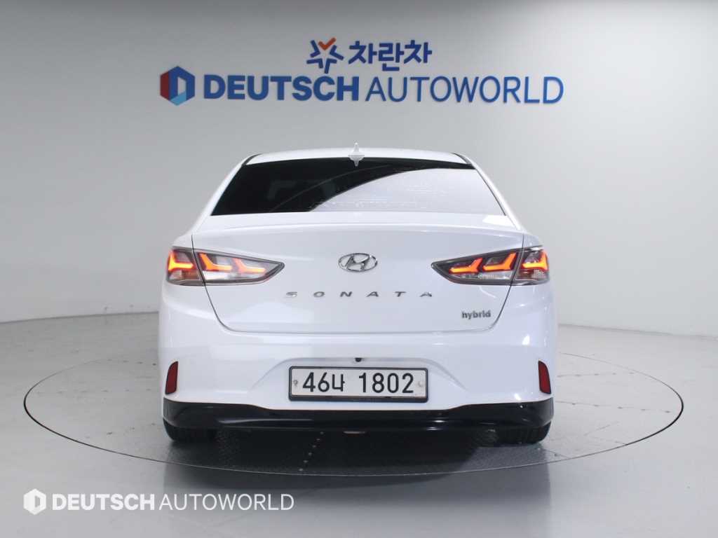 HYUNDAI Sonata - Vista 4