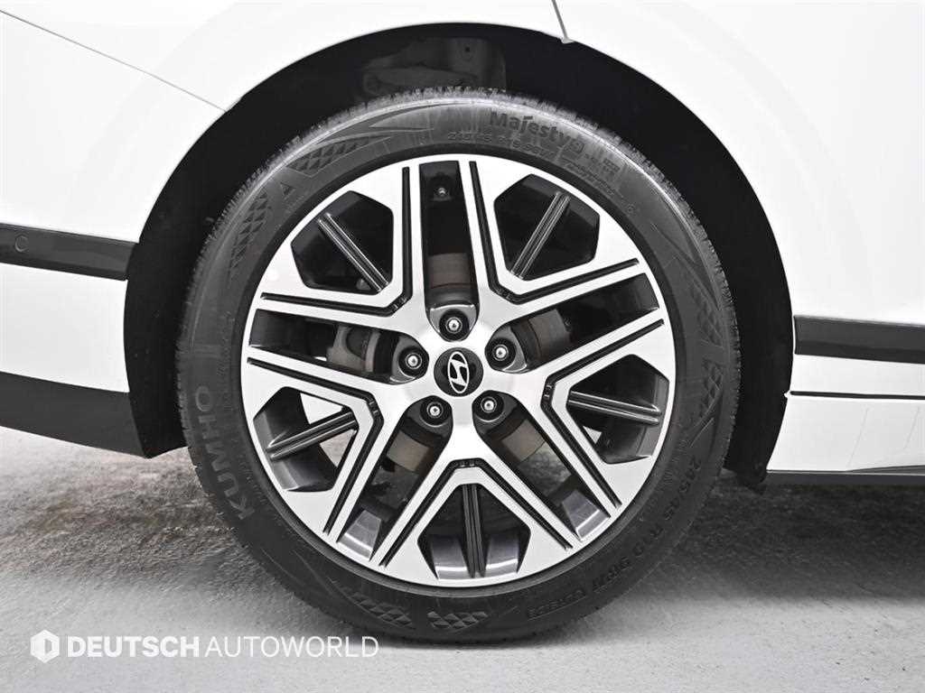 HYUNDAI Grandeur - Vista 5