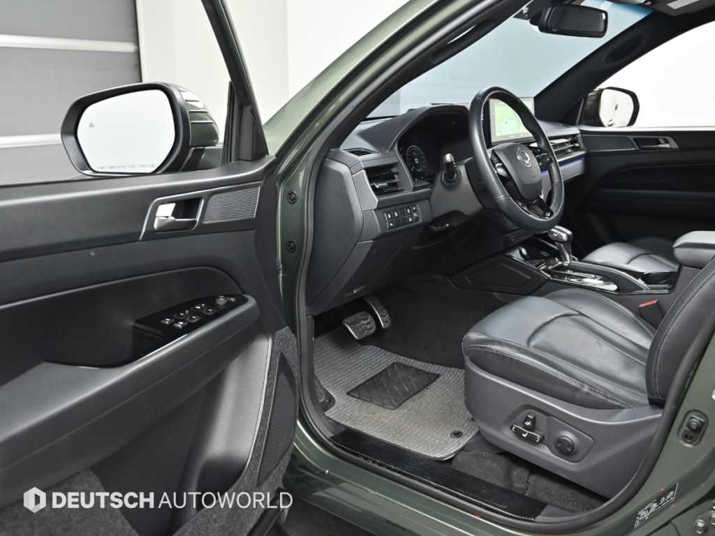 Ssangyong Rexton - Vista 11