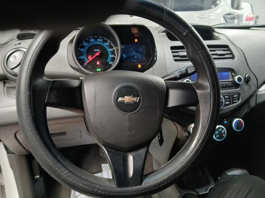 Chevrolet Spark - Vista 8