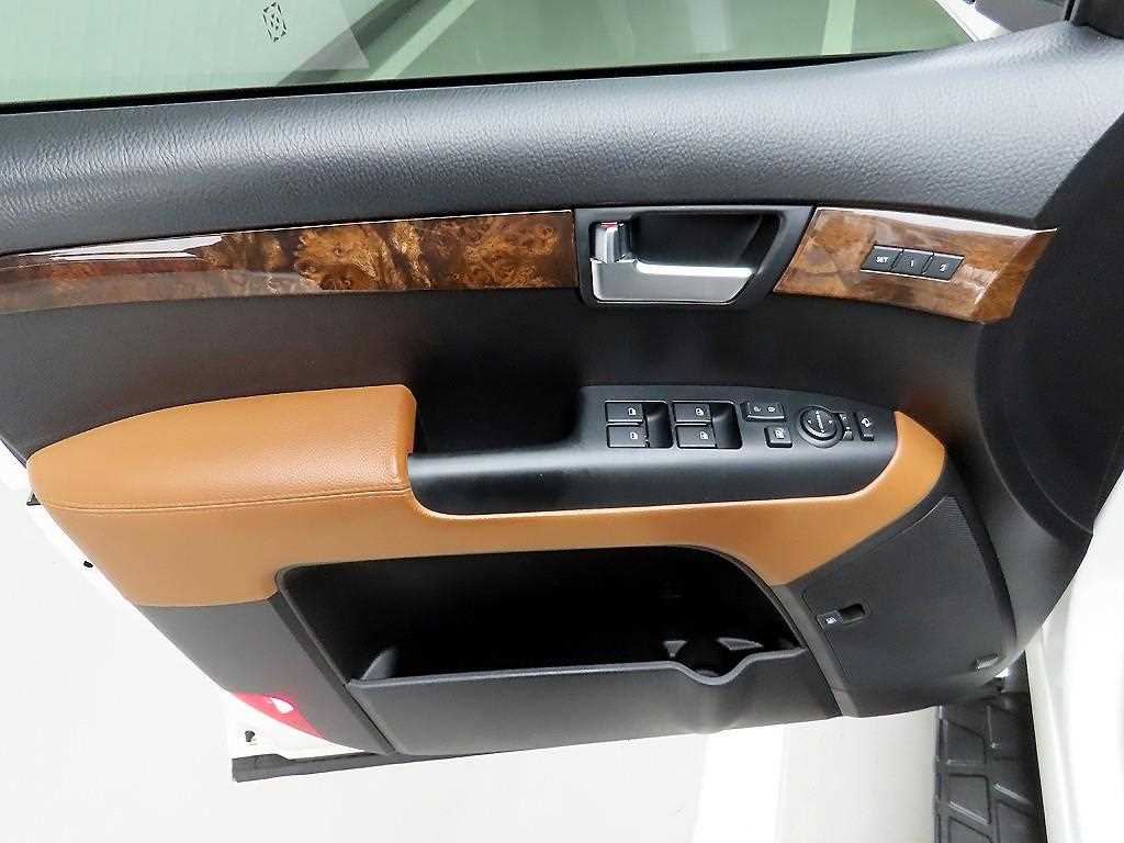 KIA Mohave - Vista 11