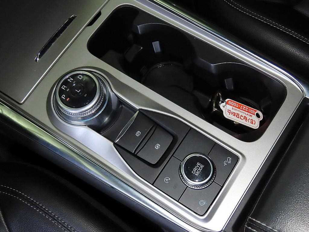 Ford Explorer - Vista 12