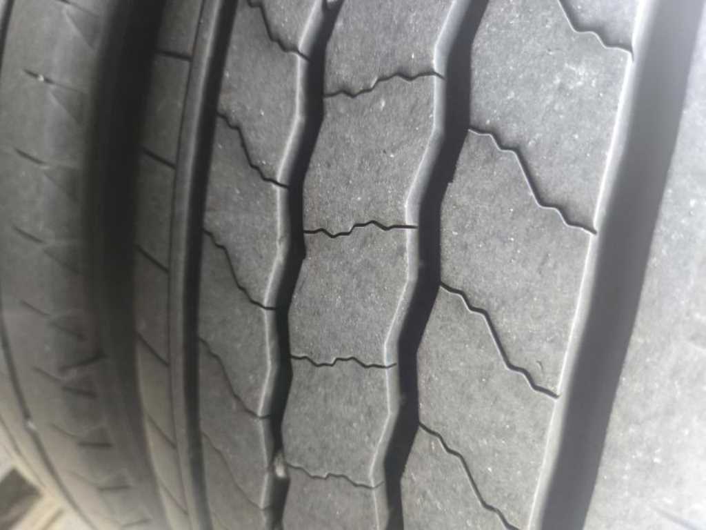 medium and large bus Hyundai bus 2018 Amarillo - Importación desde Corea - HF Imports Iquique - Foto 14