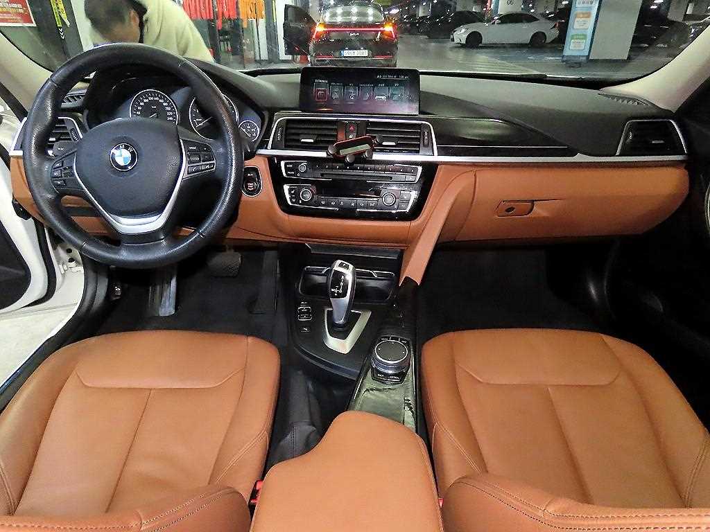BMW 3 series - Vista 10