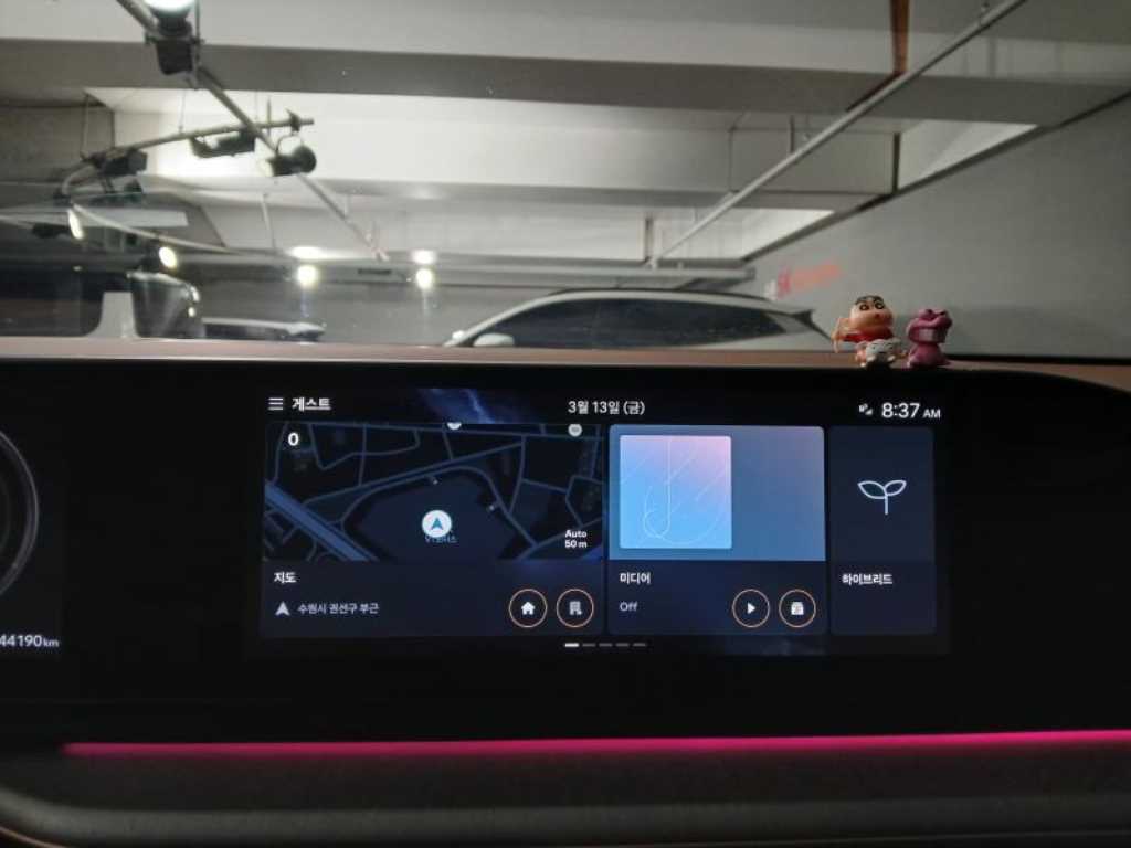 HYUNDAI Grandeur - Vista 11