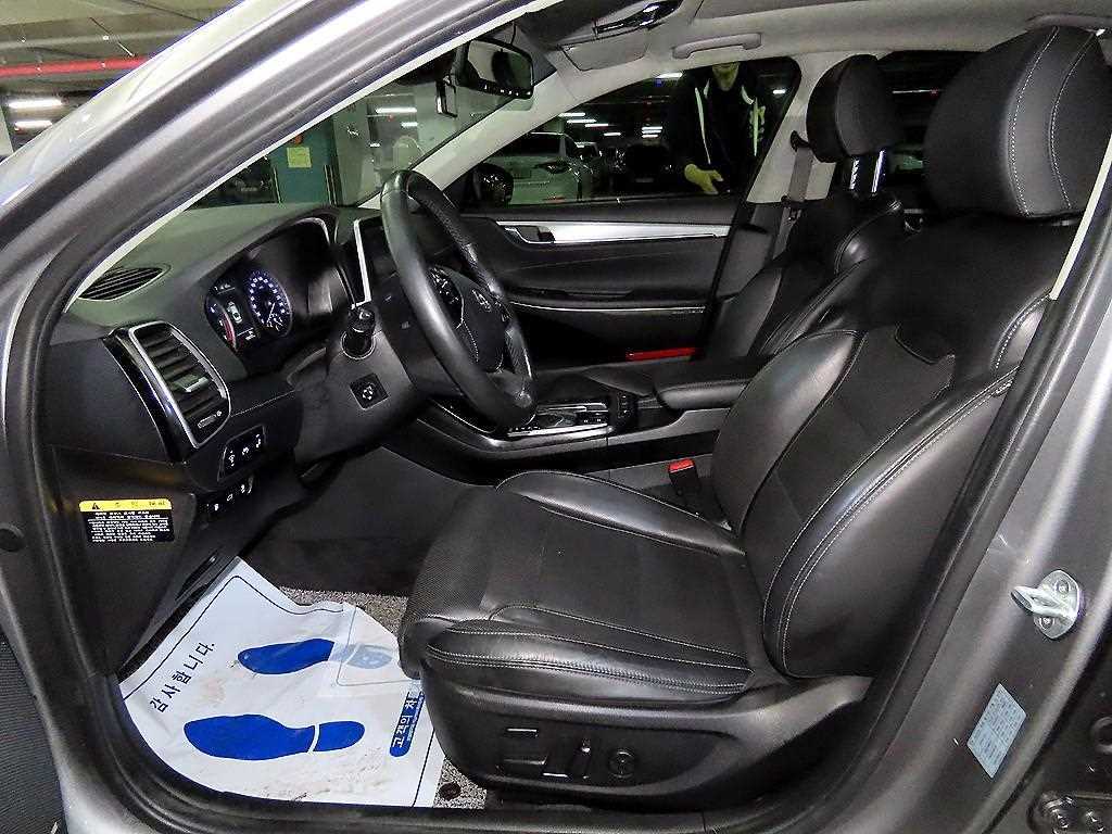 HYUNDAI Grandeur - Vista 6