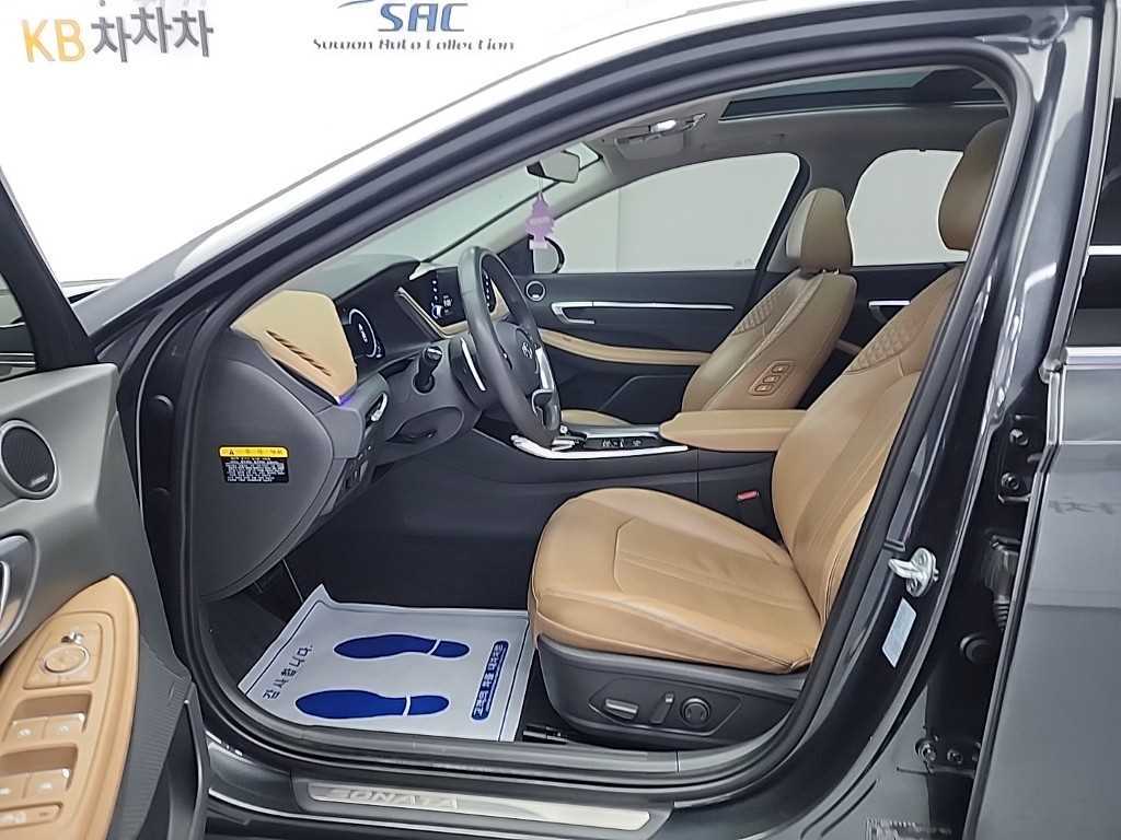 HYUNDAI Sonata - Vista 11