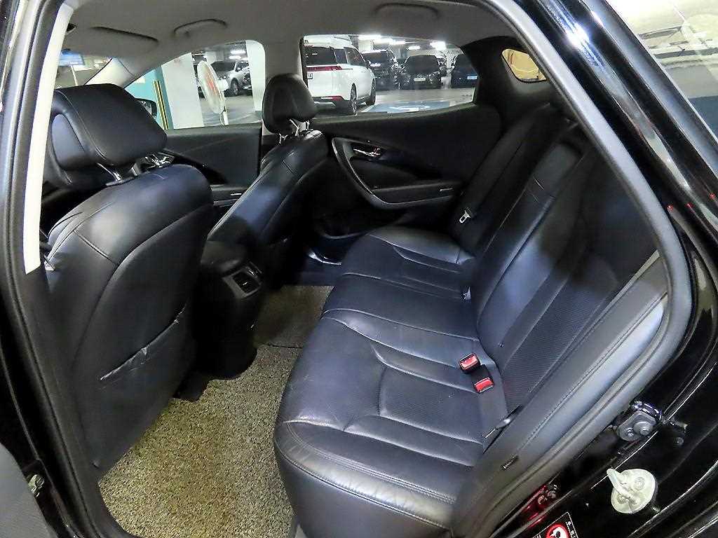 HYUNDAI Grandeur - Vista 7