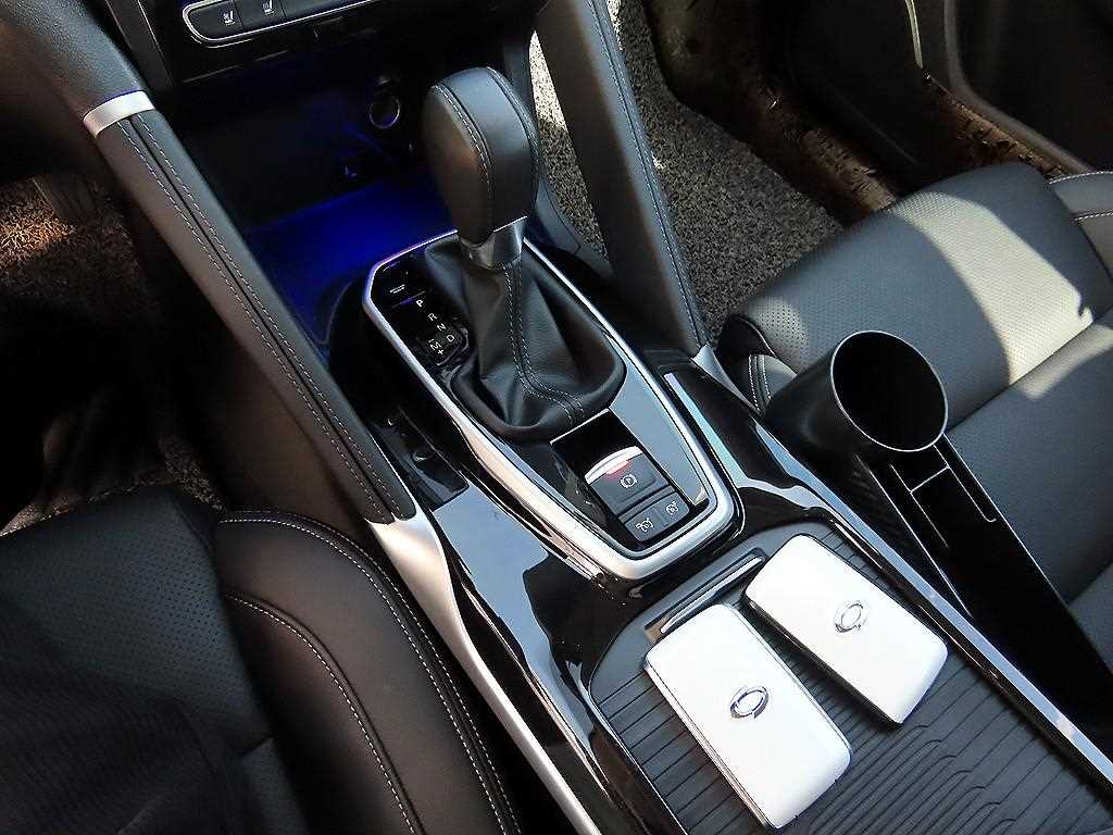 SAMSUNG QM6 - Vista 10