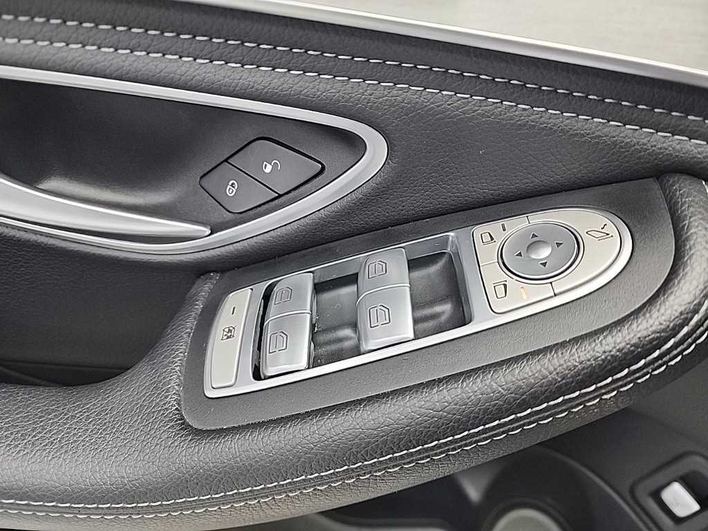 Mercedes Benz C Class 2015 Negro - Importación desde Corea - HF Imports Iquique - Foto 17