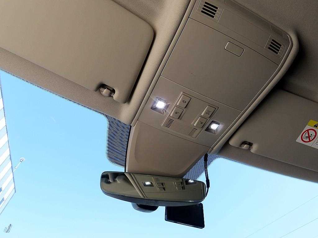 Volkswagen Tiguan 2020 Blanco - Importación desde Corea - HF Imports Iquique - Foto 15