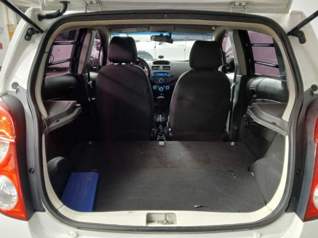 Chevrolet Spark - Vista 7