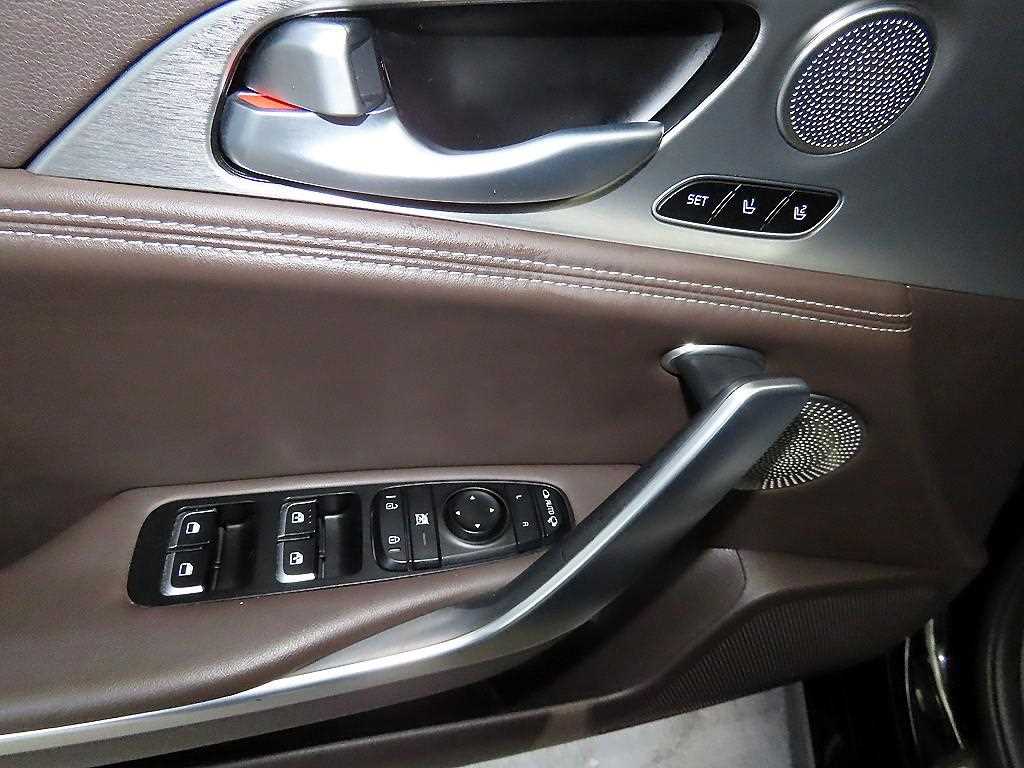 KIA Stinger 2019 Negro - Importación desde Corea - HF Imports Iquique - Foto 13