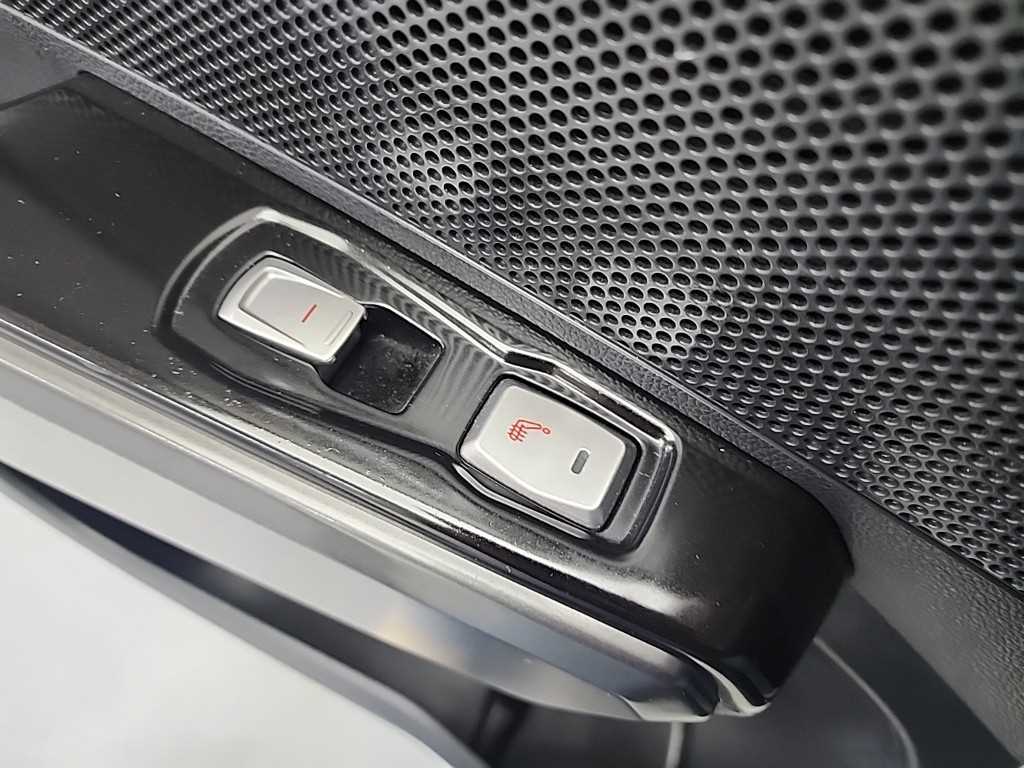 Ssangyong Tivoli 2016 Blanco - Importación desde Corea - HF Imports Iquique - Foto 13