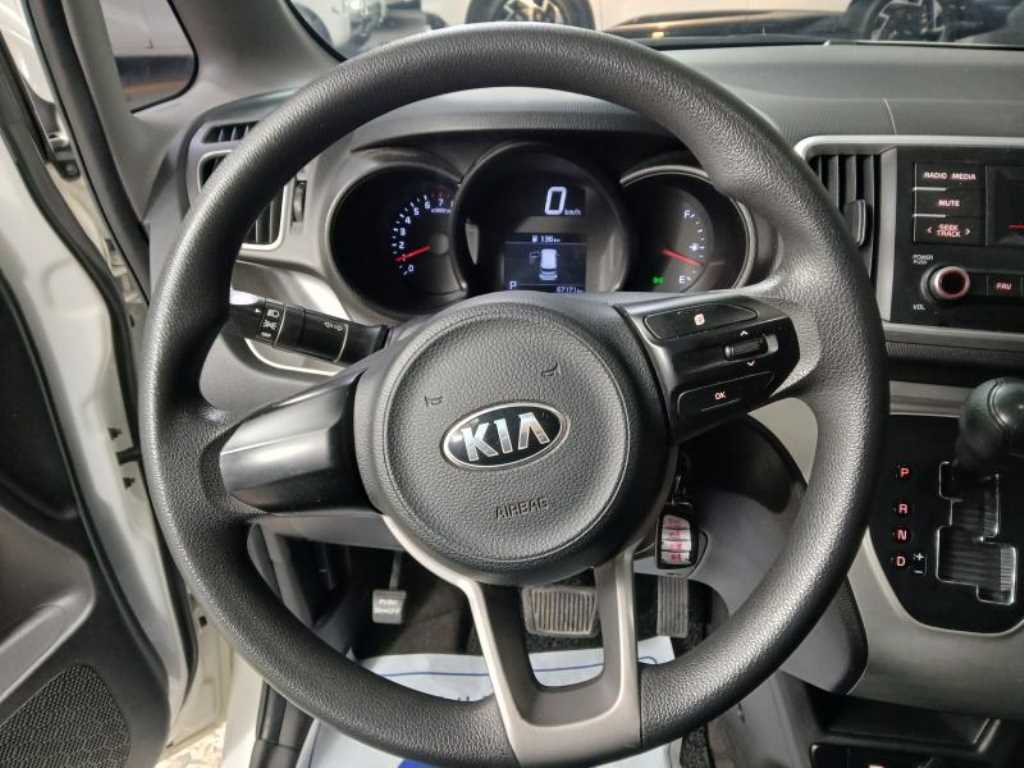 KIA Ray - Vista 8