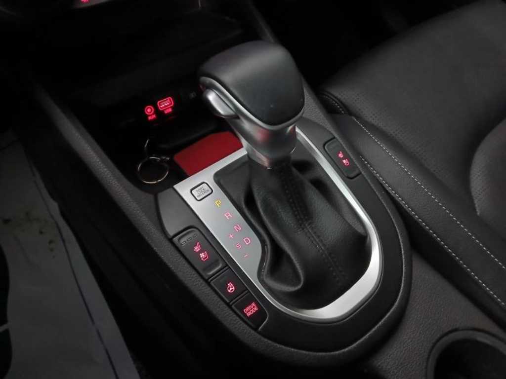 KIA K3 2021 Blanco - Importación desde Corea - HF Imports Iquique - Foto 13