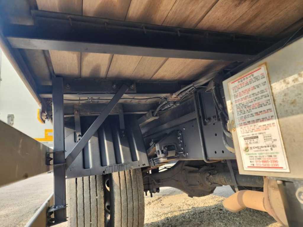 medium and large cargo truck 2023 Blanco - Importación desde Corea - HF Imports Iquique - Foto 20