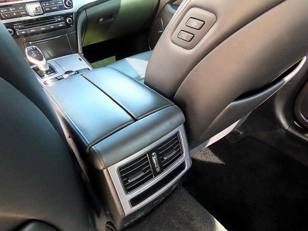 HYUNDAI Equus 2015 Negro - Importación desde Corea - HF Imports Iquique - Foto 17