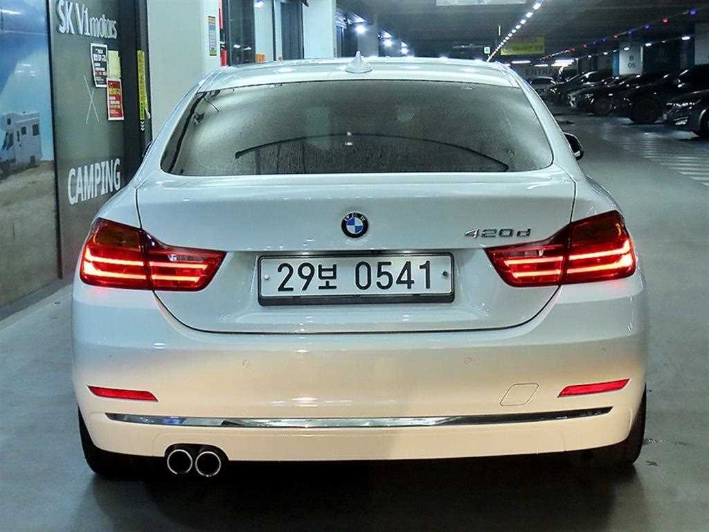 BMW 4 Series - Vista 5
