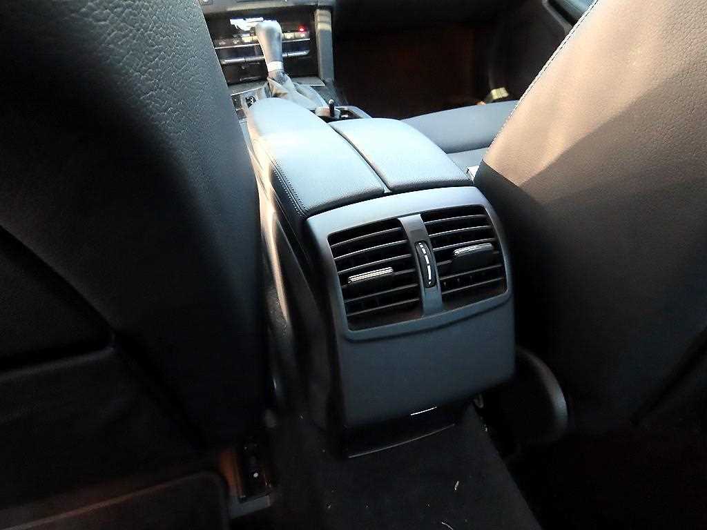 Mercedes Benz E class 2011 Blanco - Importación desde Corea - HF Imports Iquique - Foto 17